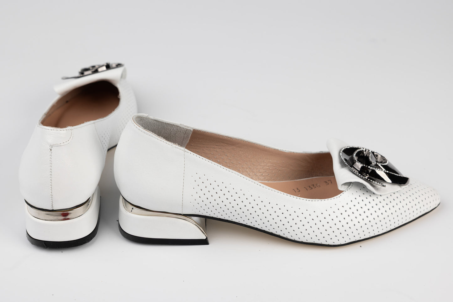 Pantofi dama piele naturală LSD 1330 Alb perforat