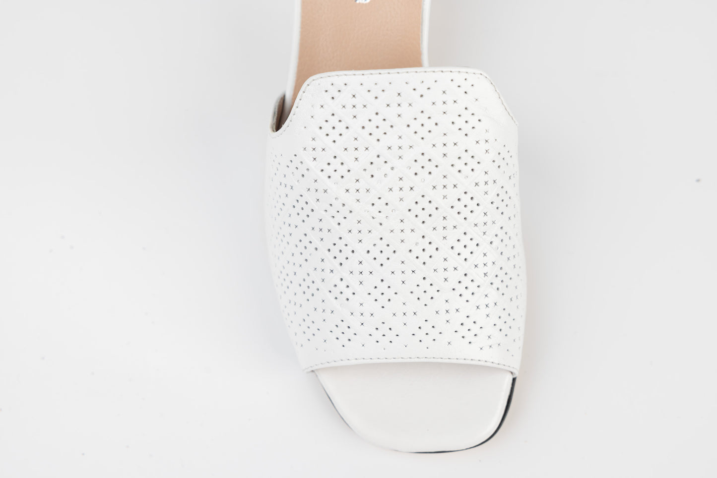 Women's genuine leather clogs 7104-1 White