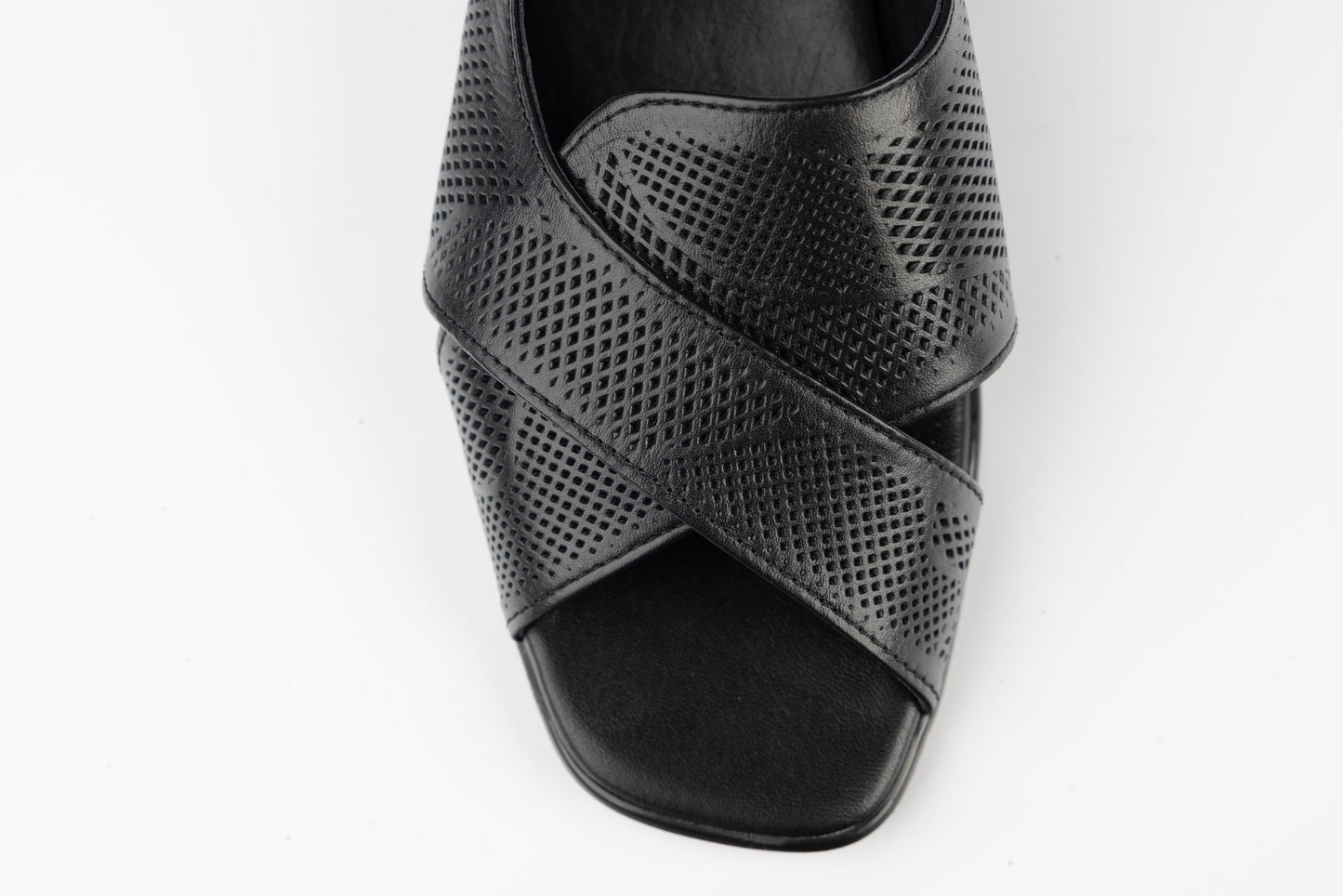 Women's genuine leather sandals LSD 1000 N