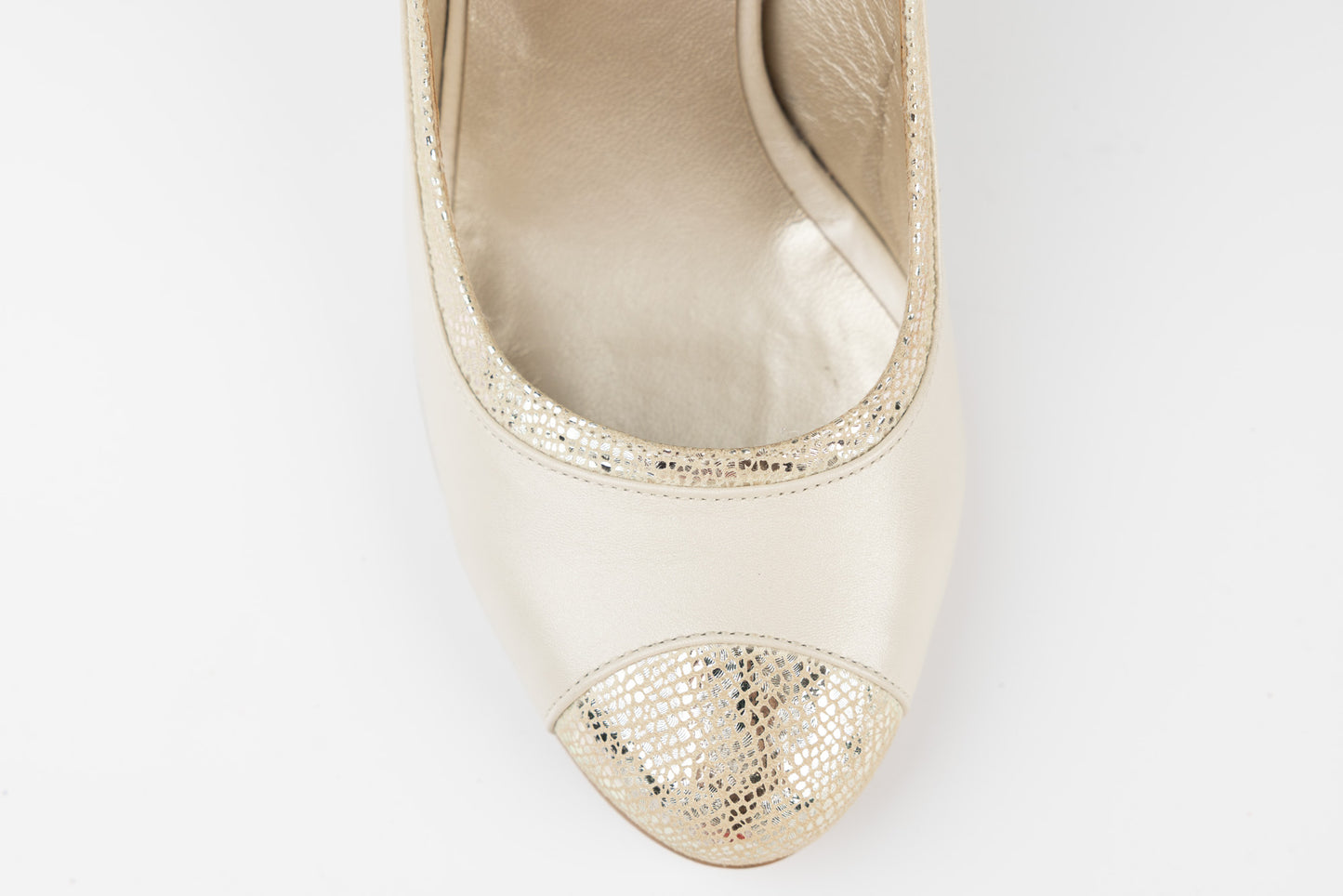 Women's genuine leather shoes ANTONIO 736 Golden beige