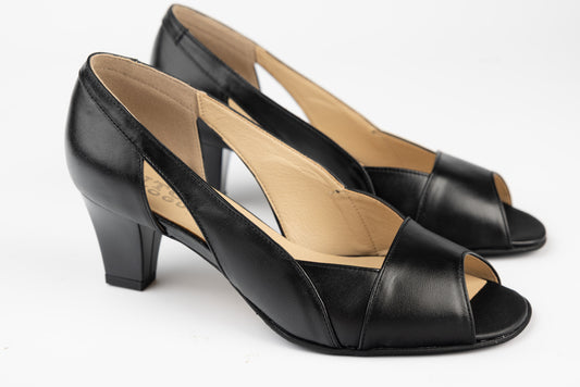 Elegant women's sandals made of natural leather ANTONIO 5337 N box XXL