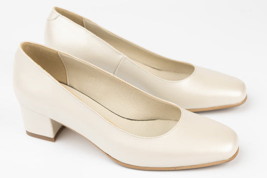 Women's genuine leather shoes ANTONIO 112 Pearl beige