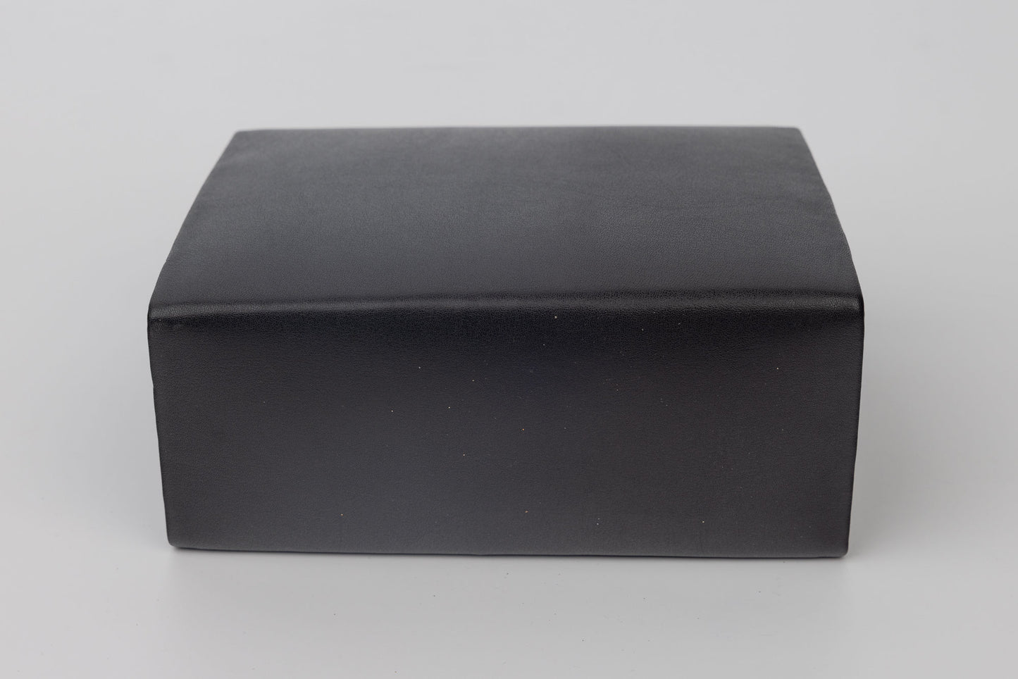 NIRVANA 300 black purse