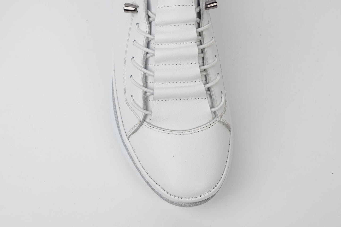 Women's casual shoes made of natural leather JOHAN 1040 Box white