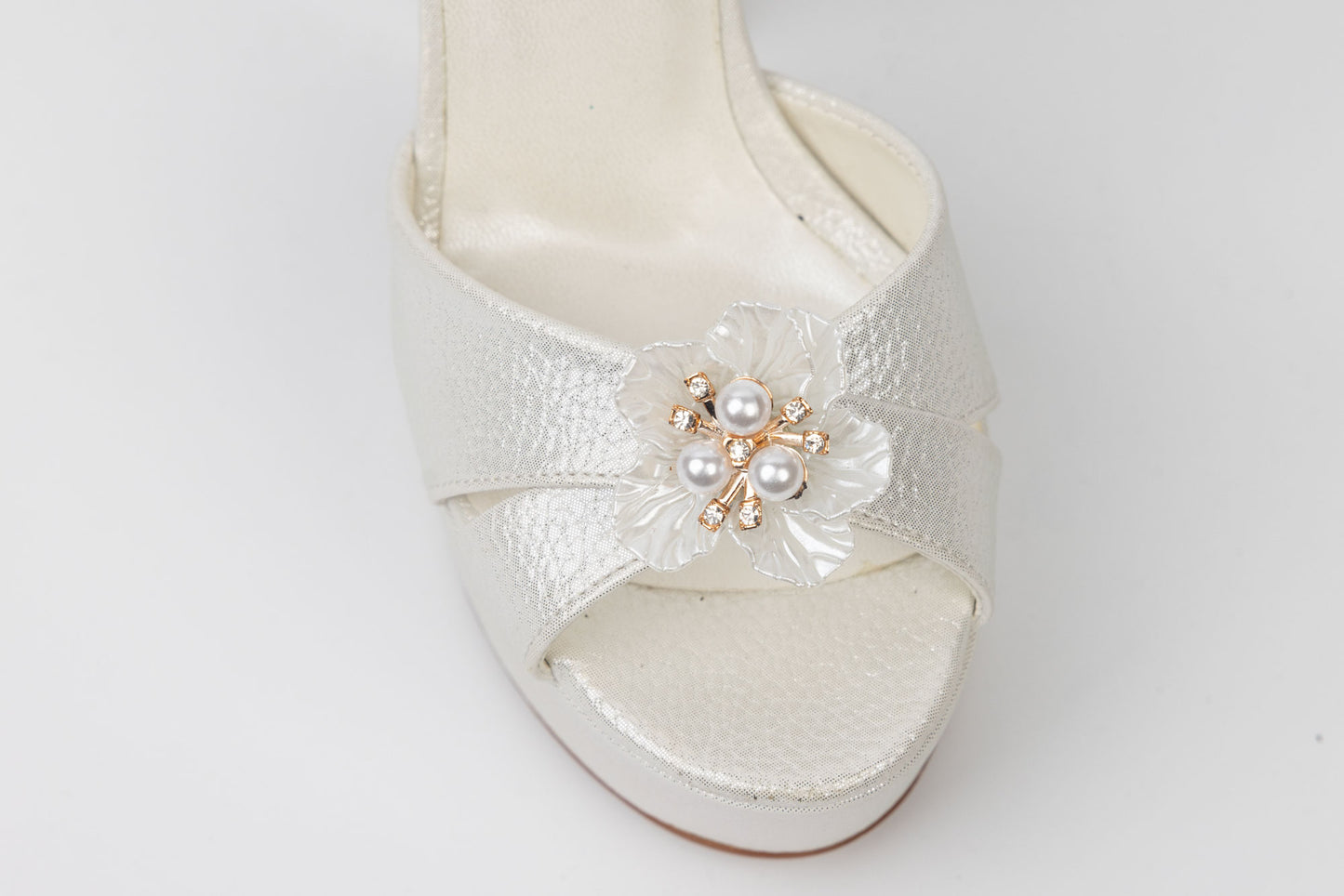 Karin 7171 white croco satin flower bridal sandals with pearls