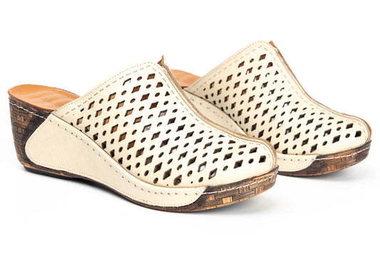 Women's perforated clogs made of genuine leather LSD 320 beige