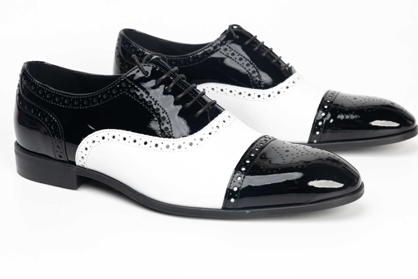 Pantofi barbati din piele naturala 8518 NL alb