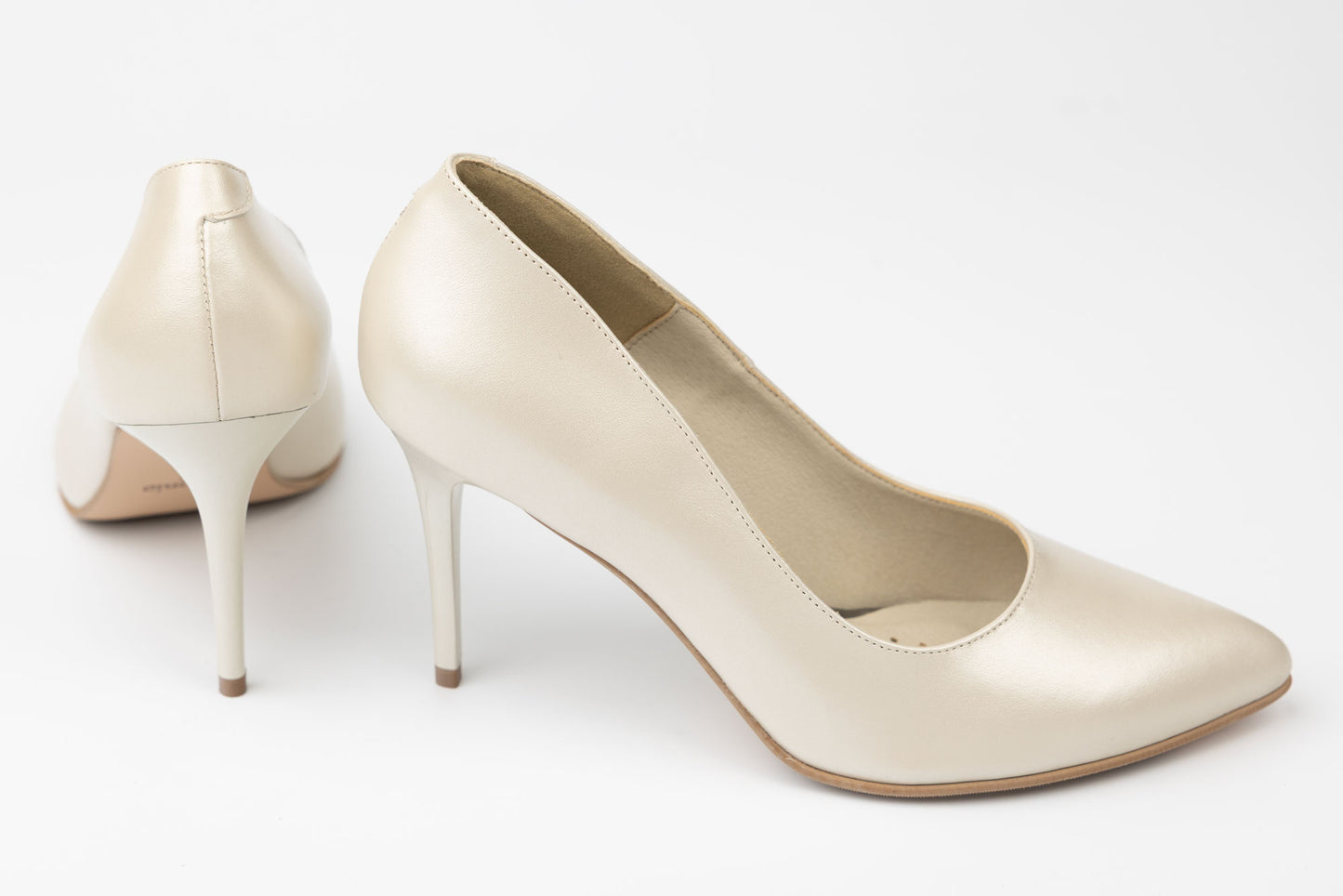 Pantofi dama piele naturală ANTONIO 3527-370 Bej