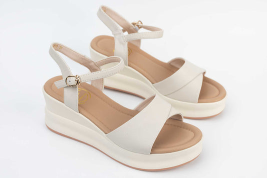 Women's sandals made of genuine leather FORMAZIONE 2719 Cream