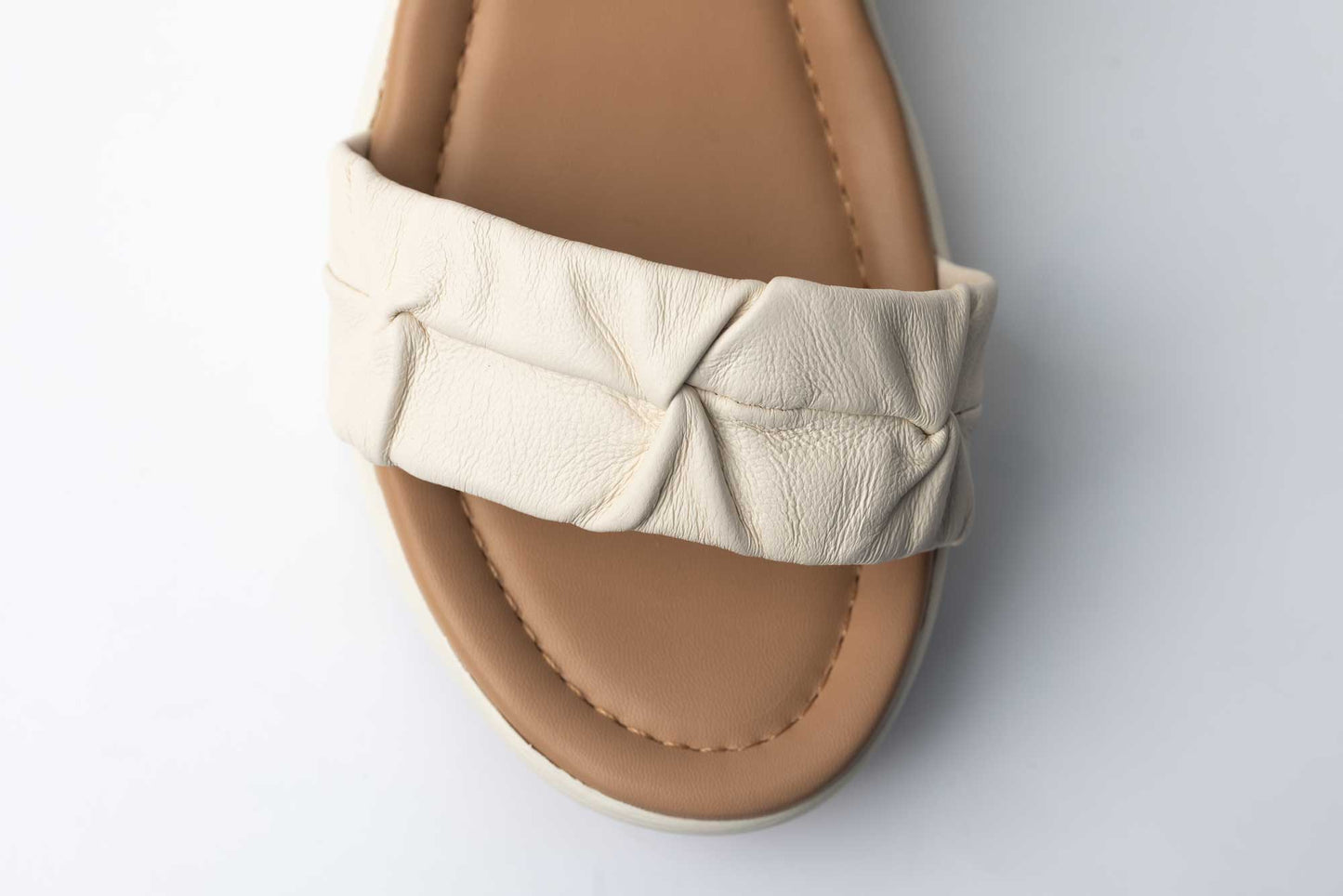 Women's sandals made of genuine leather FORMAZIONE 2718 Cream