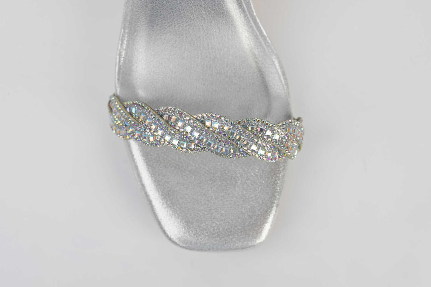 Women's sandals made of eco-leather MENBUR 24796 Silver