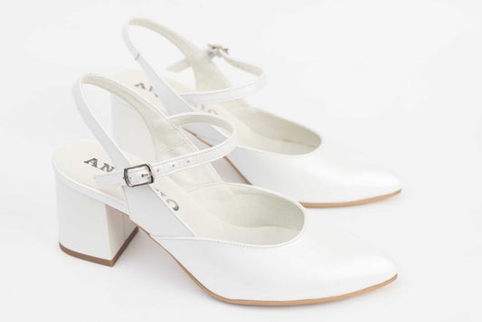 Cut-out bridal shoes made of genuine leather ANTONIO 15462 White