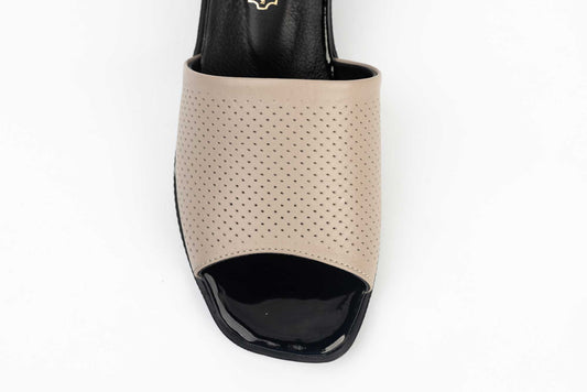 Women's clogs made of natural leather DOGATI 9516 Mink