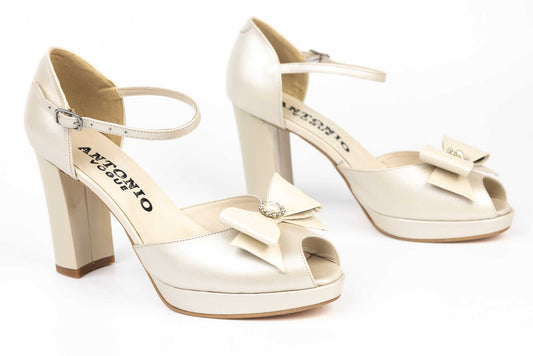 ANTONIO 3224 pearl beige genuine leather bridal sandals
