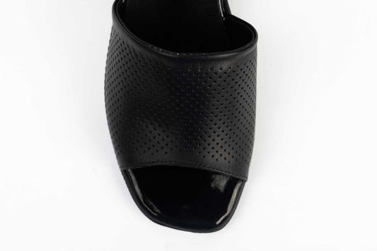 Women's clogs in natural leather, studded, DOGATI 9516 N