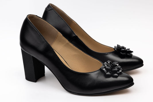 Elegant women's shoes made of genuine leather ANTONIO 21216 black box