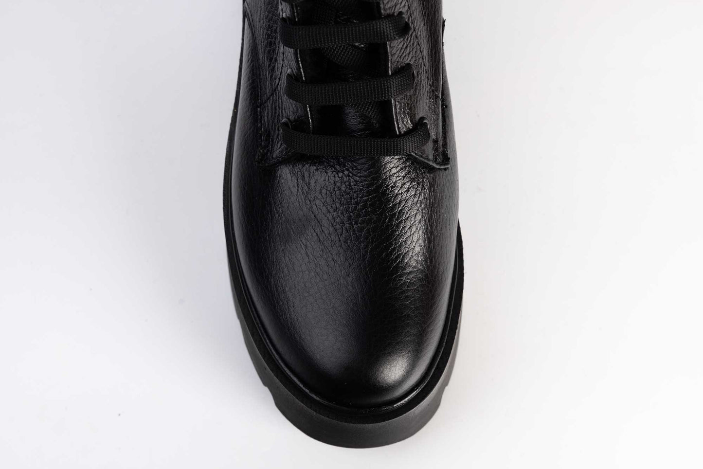 Women's casual boots made of natural leather LARISA Lili N box