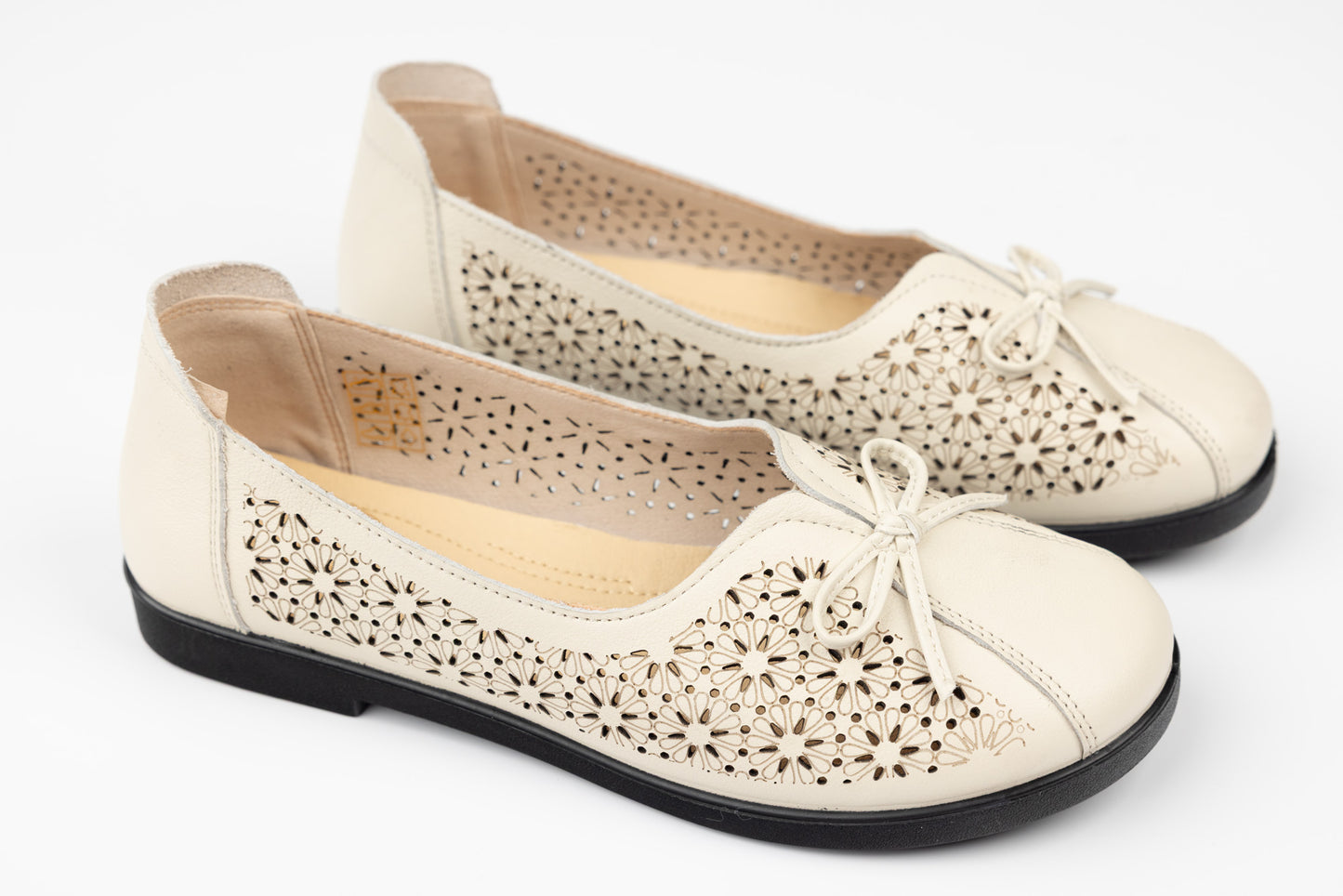 Balerini dama piele naturală perforați FORMAZIONE 5802 Crem