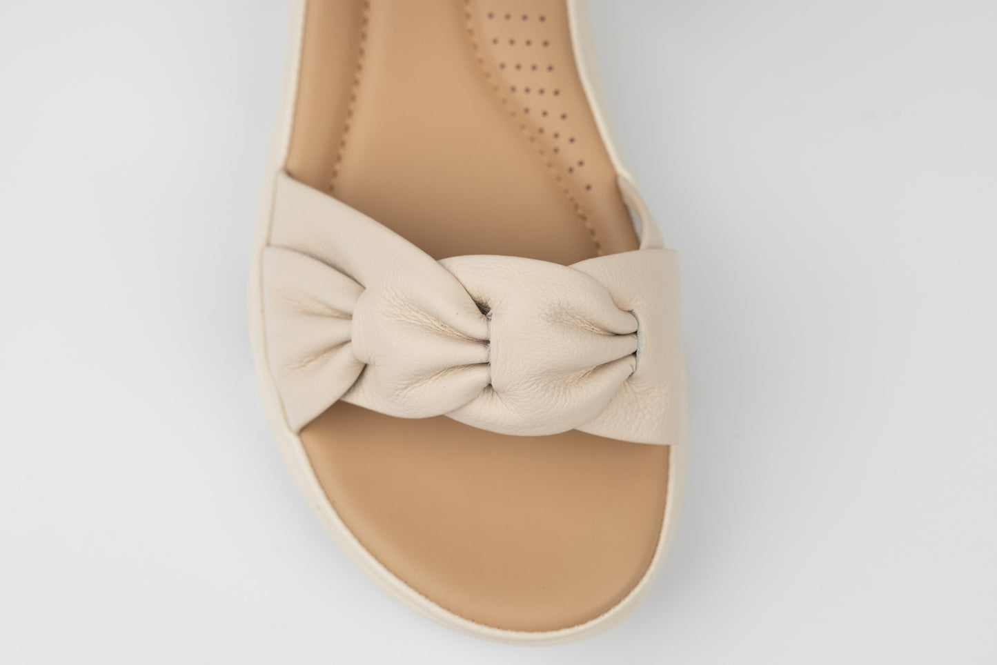 Women's sandals made of genuine leather FORMAZIONE 90883 Cream