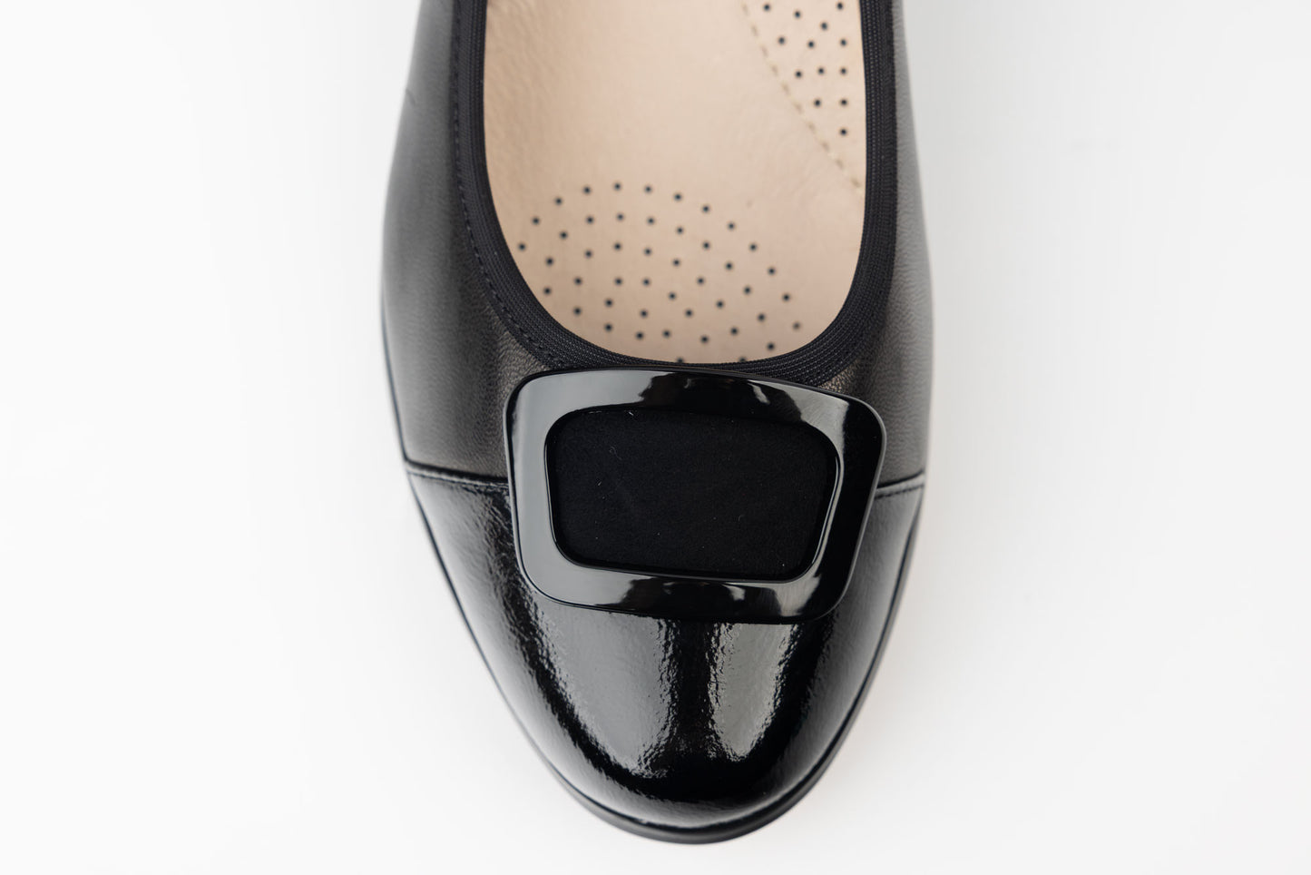 Women's genuine leather shoes BETINA 2537 N Box