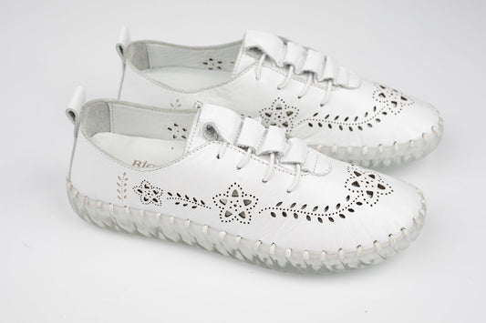 Pantofi dama piele naturală perforata BIOFLEX 827 Alb