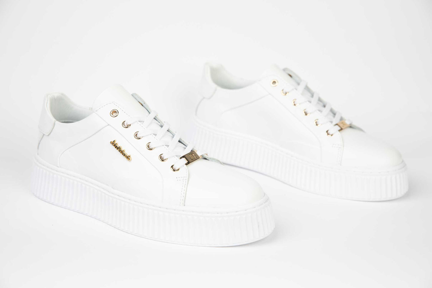 Men's casual shoes made of genuine leather JOHN RICHARDO 138 (White)