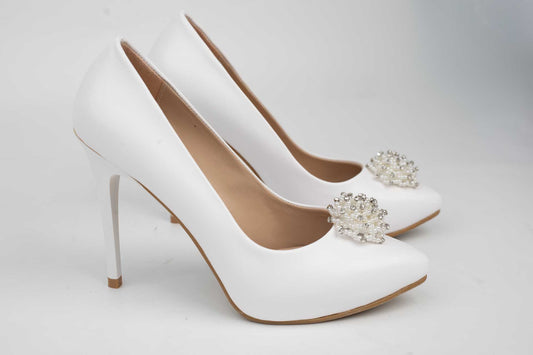 Premium quality eco leather bridal shoes KARIN 21 White accessory box