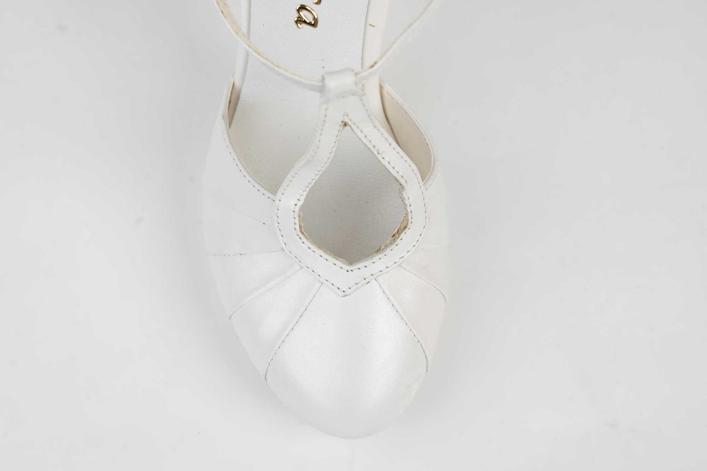 LARISA CocoS genuine leather bridal shoes Pearl white