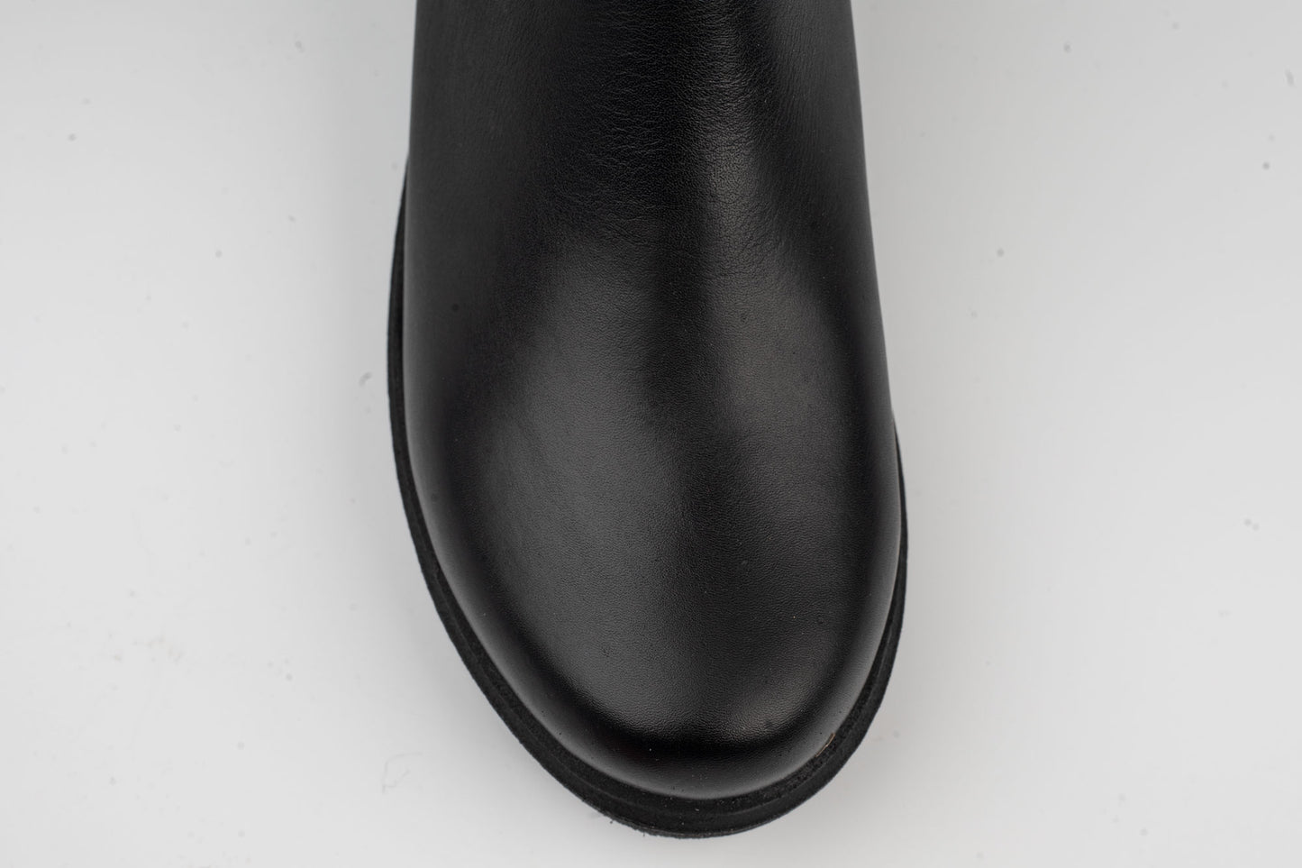 Women's boots made of genuine leather ANNA VIOTI 19016 N box