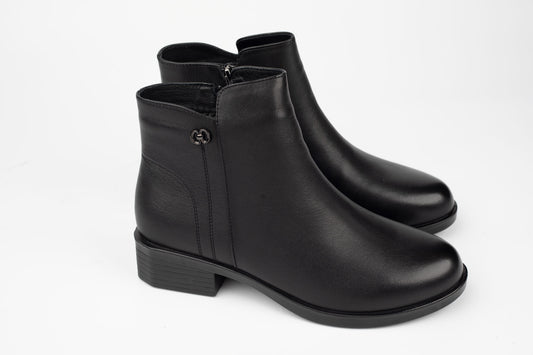 Ghete damă piele naturală BETINA 63761 N Box