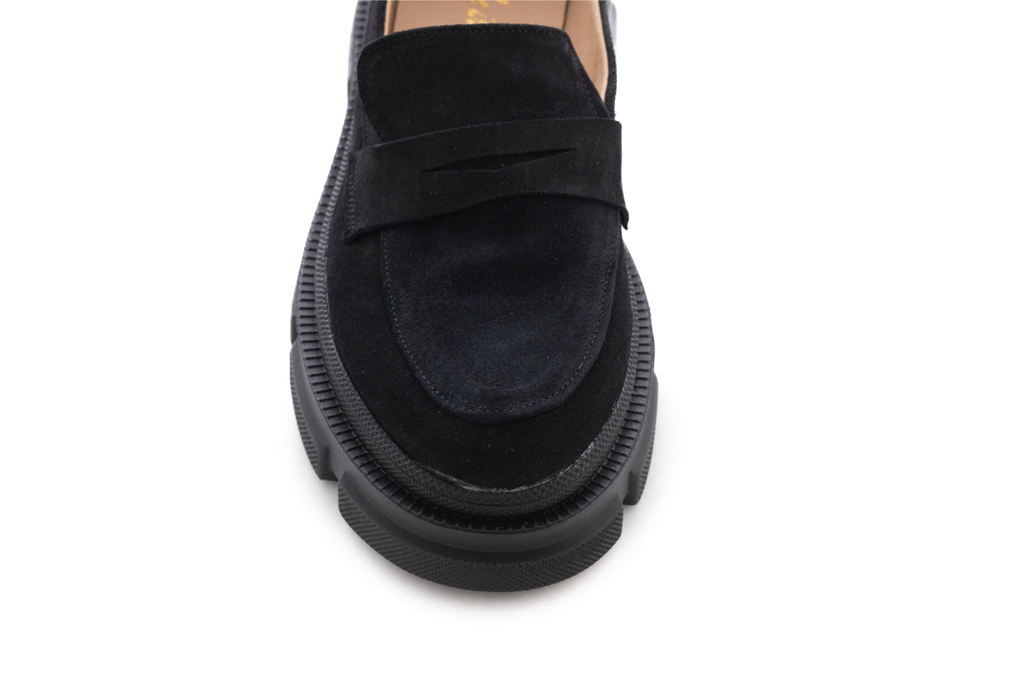 Women's casual shoes natural leather NIKE 711 black