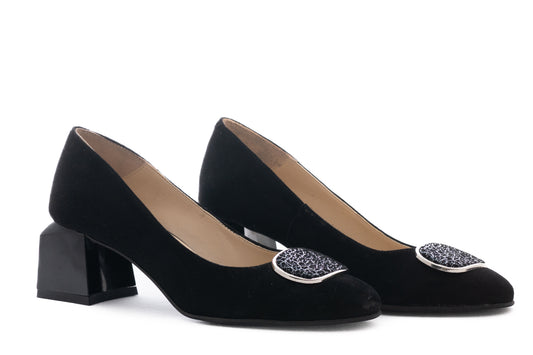 Elegant women's shoes, genuine leather, NIKE 707, black