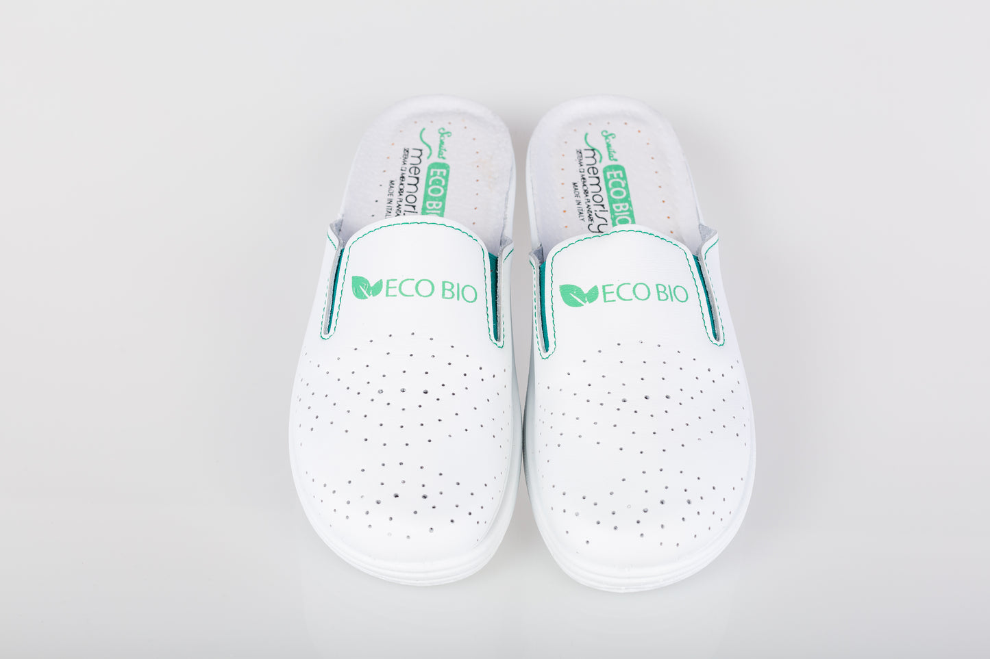 Saboti dama piele naturala eco DACO 709 alb