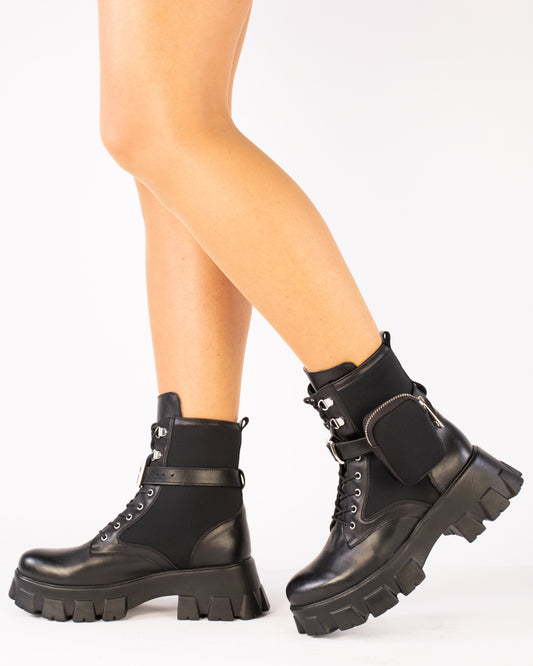 Women's casual boots made of natural leather PREGO 301 black