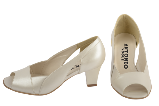 Women's genuine leather sandals ANTONIO 5337 beige