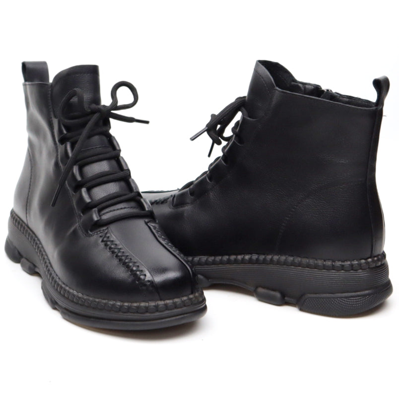 Women's casual boots made of natural leather FORMAZIONE 8201 black