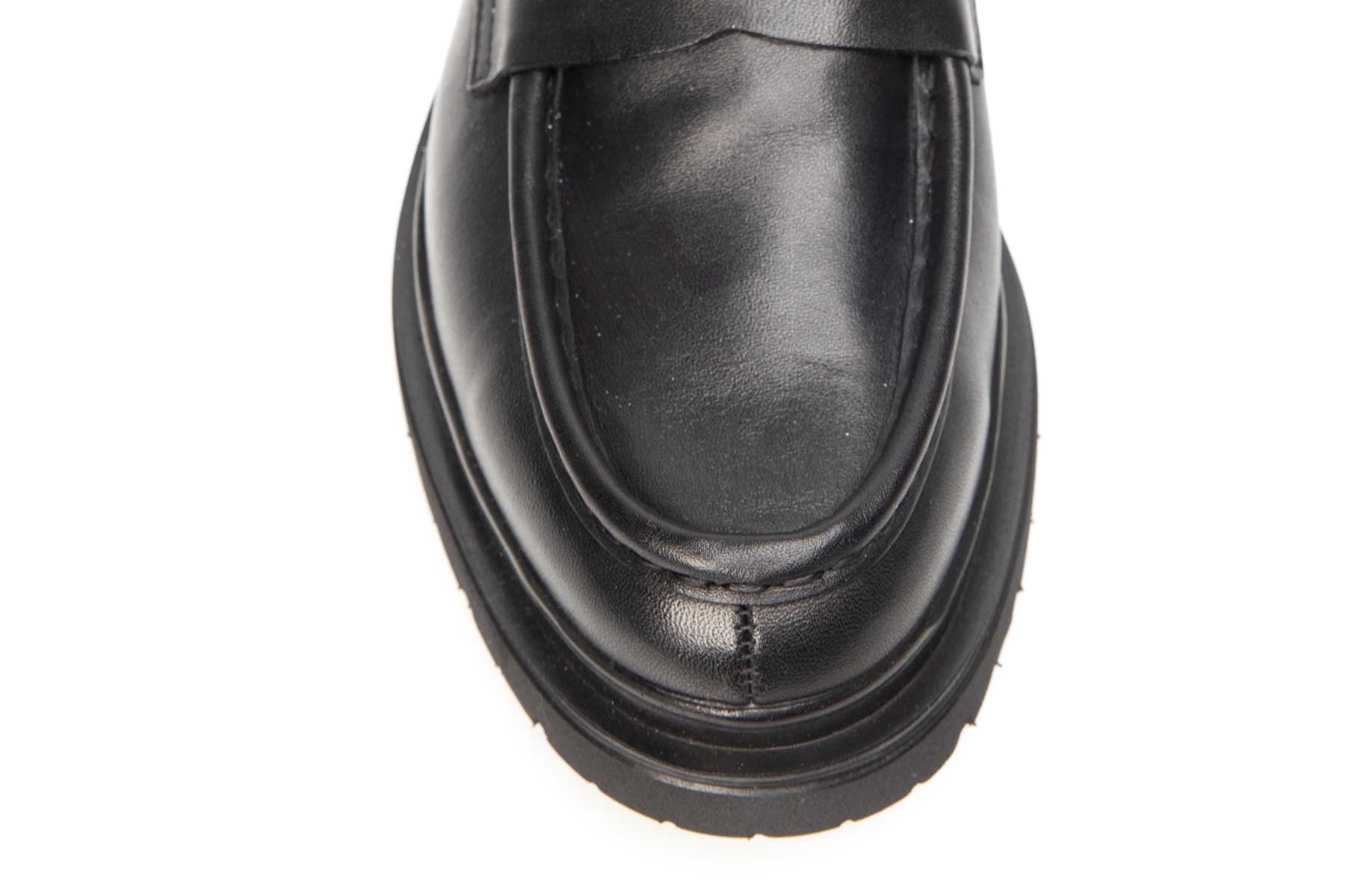 Pantofi barbati casual piele naturala 111 negru box
