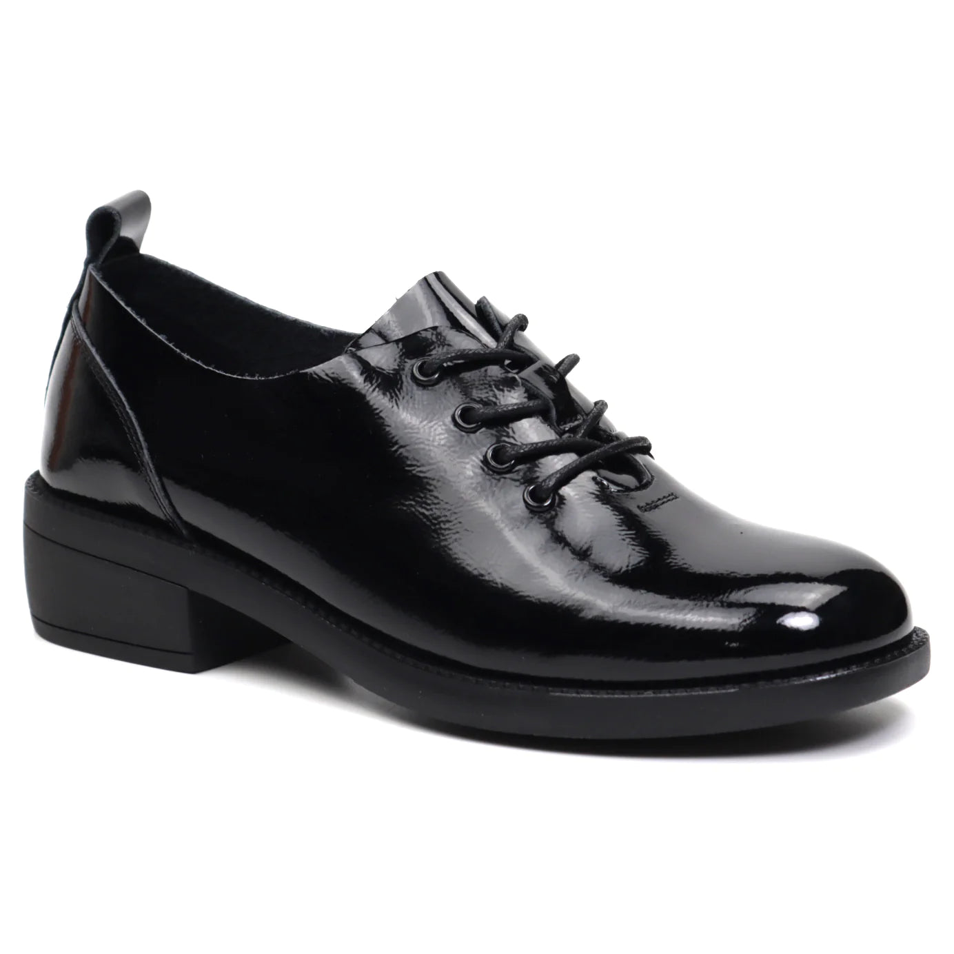 Women's casual shoes made of genuine leather FORMAZIONE 18-1 black patent