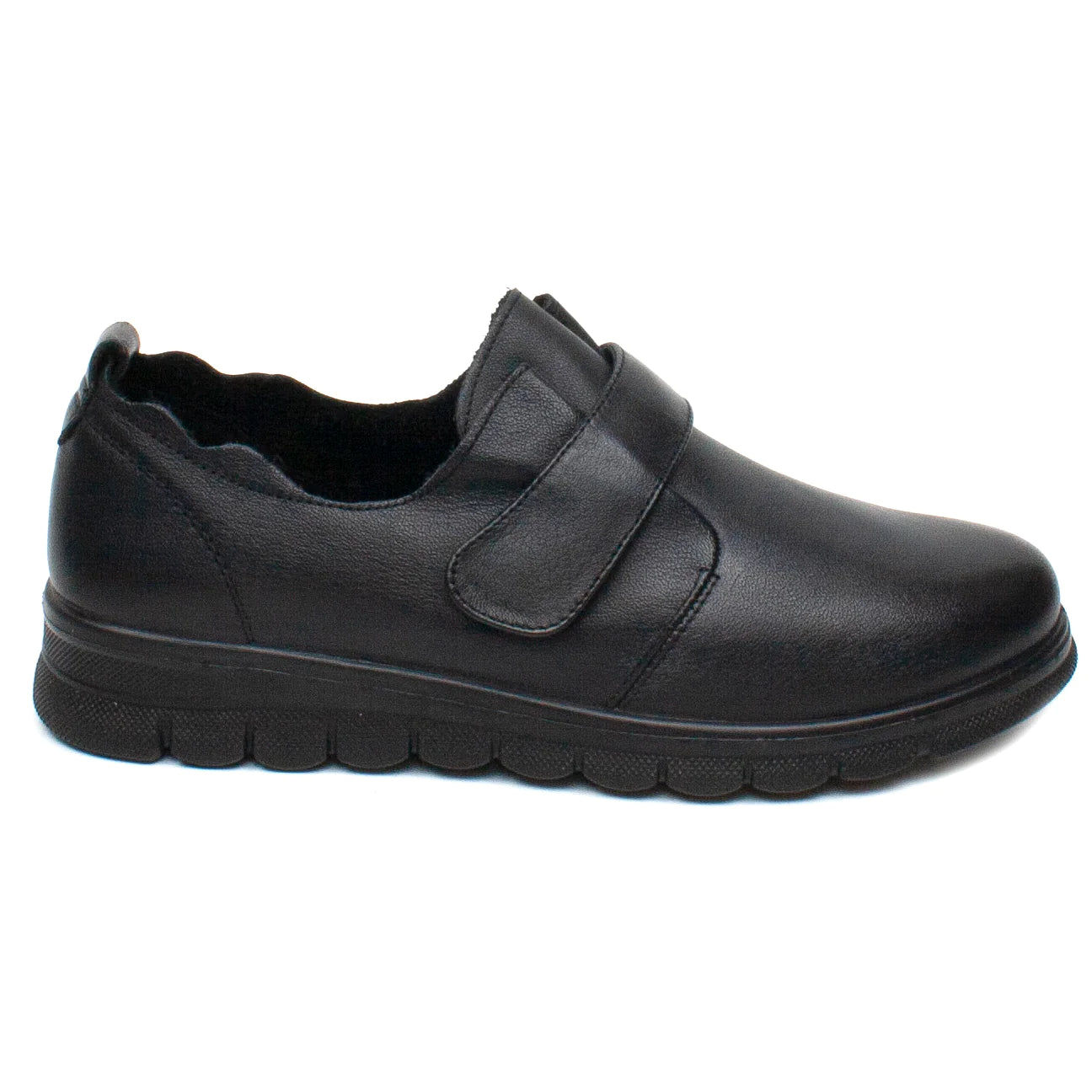 Women's casual shoes made of genuine leather FORMAZIONE 074 black