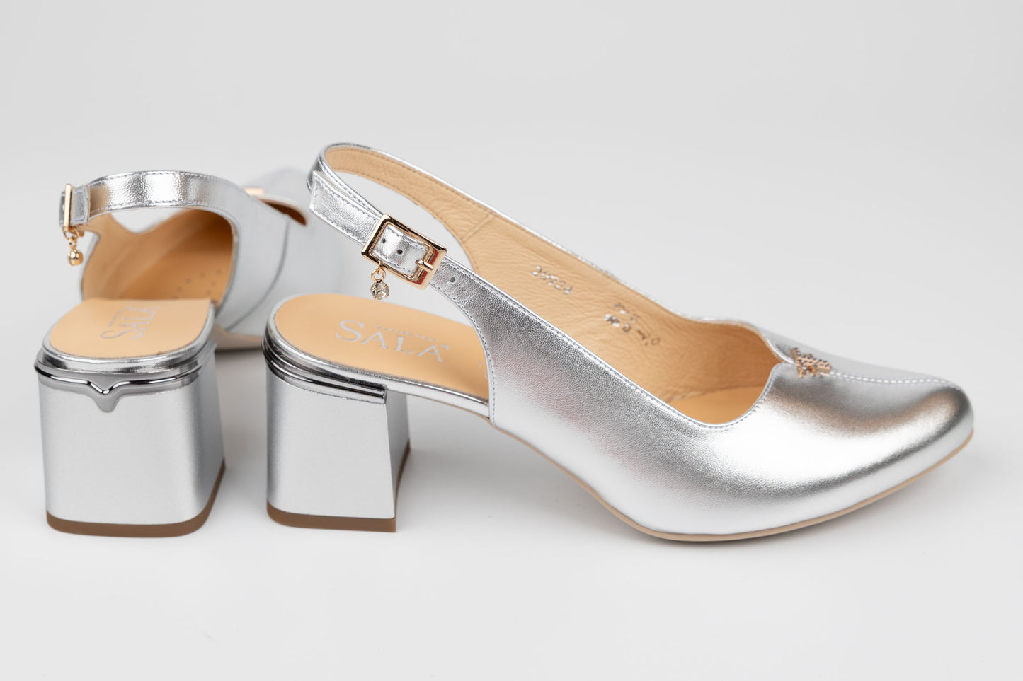 Pantofi dama decupati eleganti din piele naturala SALA 20924 Argintiu