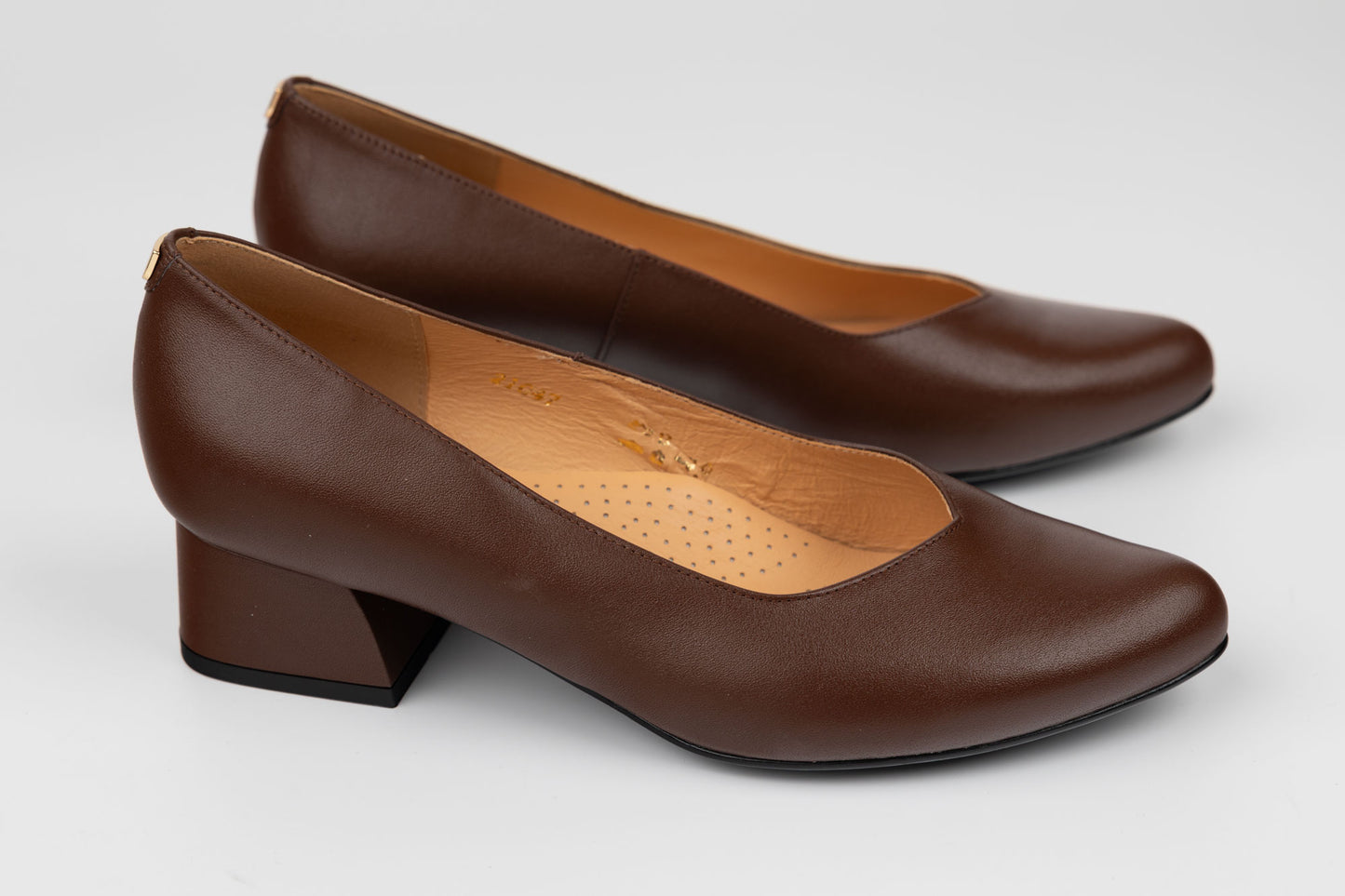 Pantofi damă piele naturală SALA 21047 Maro