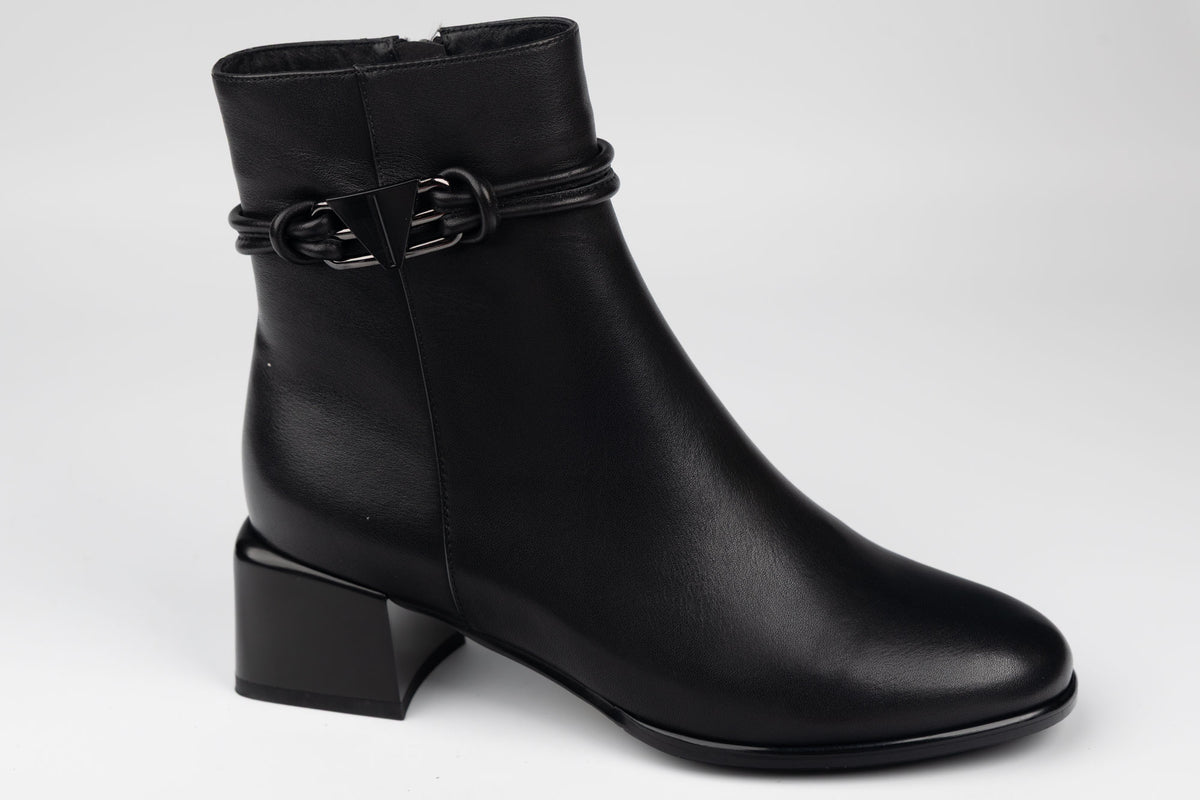Ghete dama piele naturala BETINA 2574 N box (39-42)