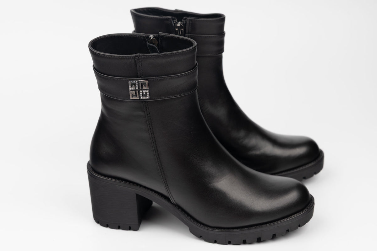 Ghete damă piele naturală DOGATI 2221 N box (36-40)