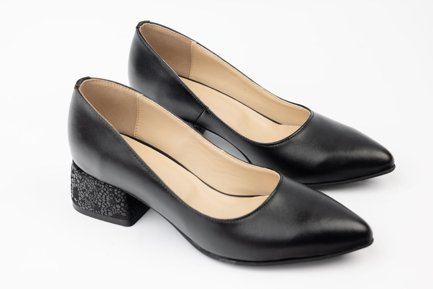 Women's shoes natural leather FICOSAN P84 N box