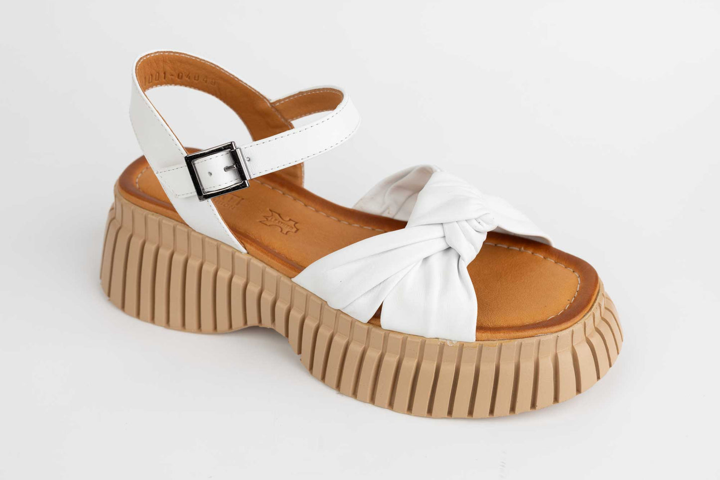 Women's casual sandals made of natural leather DOGATI 10657 White