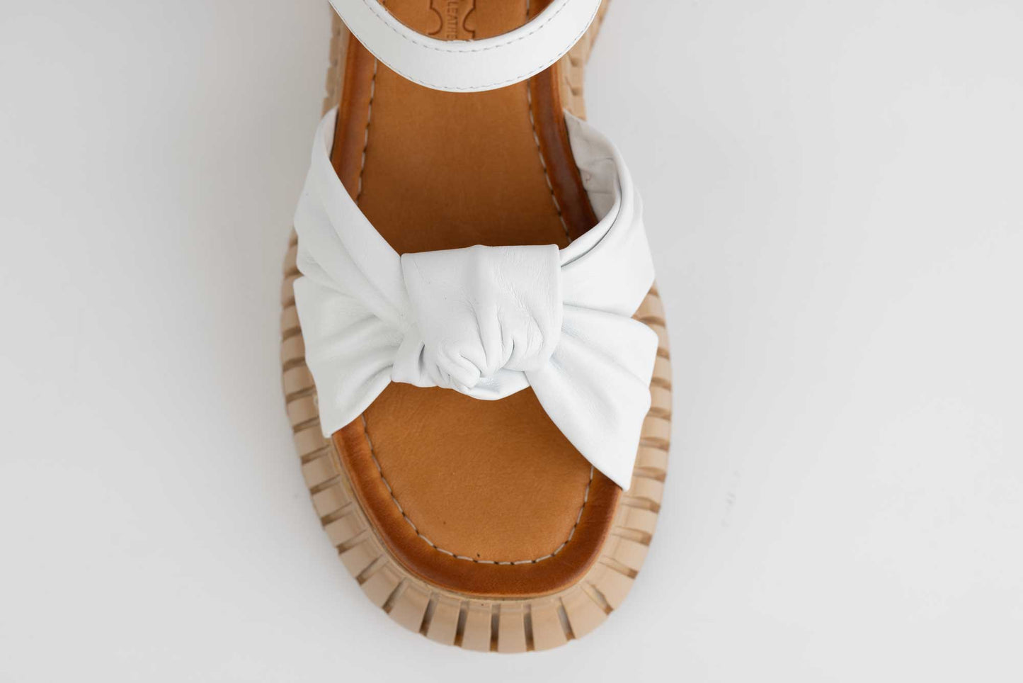 Women's casual sandals made of natural leather DOGATI 10657 White