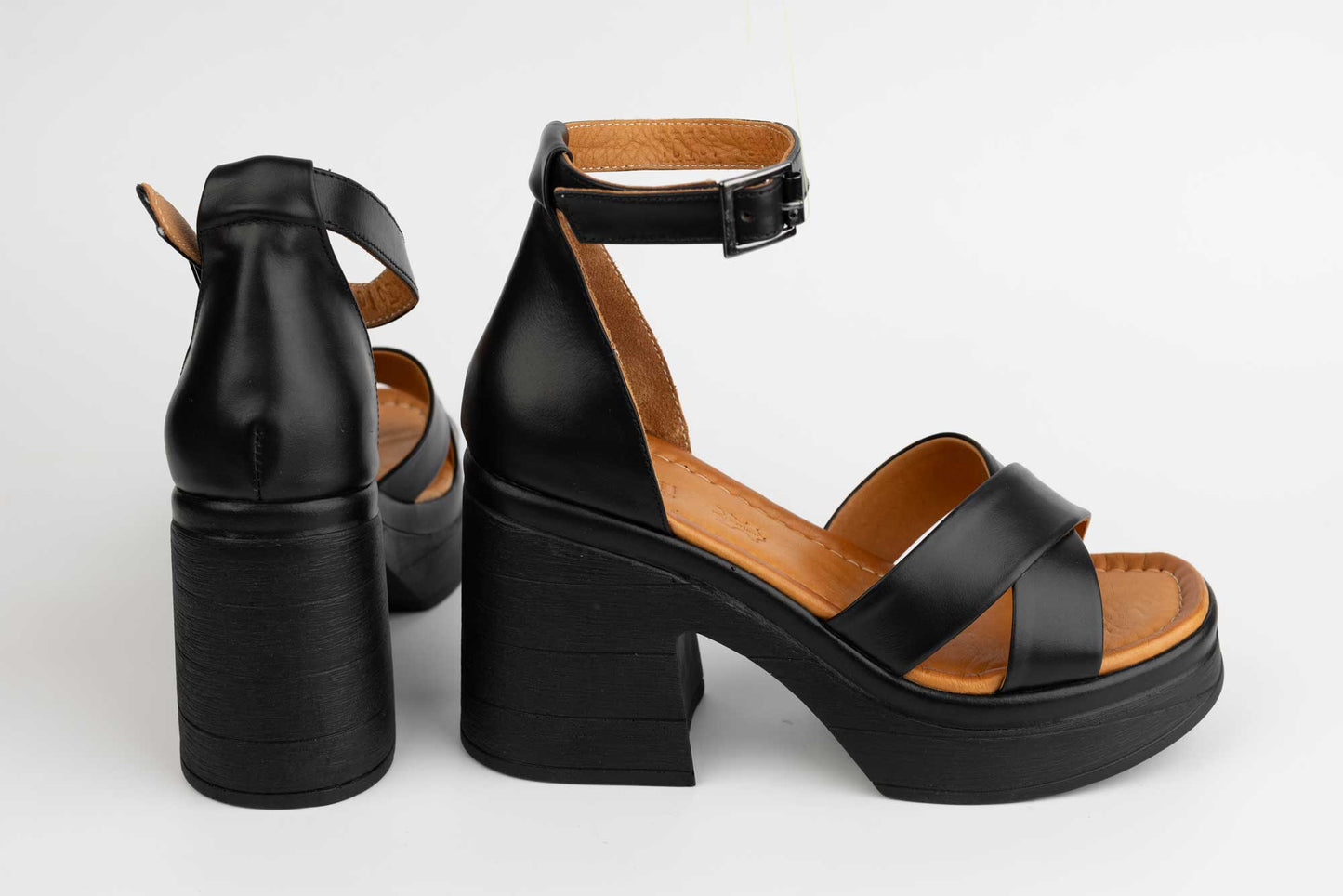 Women's casual sandals made of natural leather DOGATI 407 N