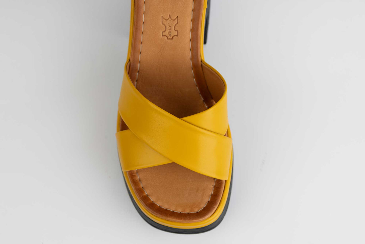 Women's casual sandals made of natural leather DOGATI 407 Yellow