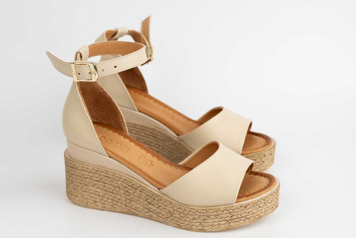 Women's casual sandals made of natural leather DOGATI 1809 Beige