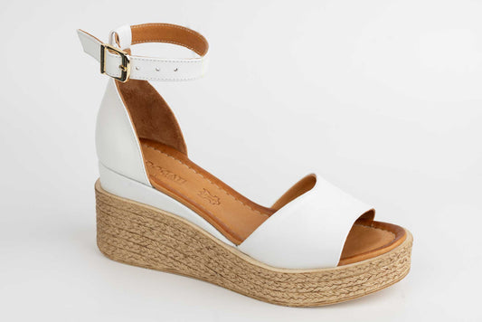 Women's casual sandals made of natural leather DOGATI 1809 WHITE